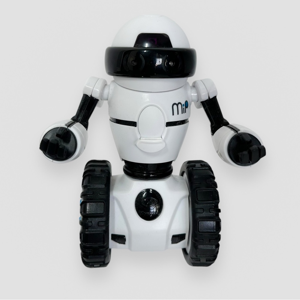 WowWee MiP Gesture Directed Or Self Explore Self Balancing Robot Toy White